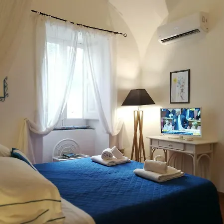 Apartment Vicolo 23 1 Minutes To Beach And Square Atrani Atrani