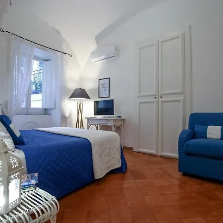 Vicolo 23 House Διαμέρισμα *